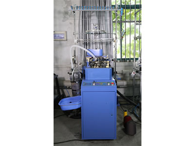 Máquina para hacer calcetines lisos